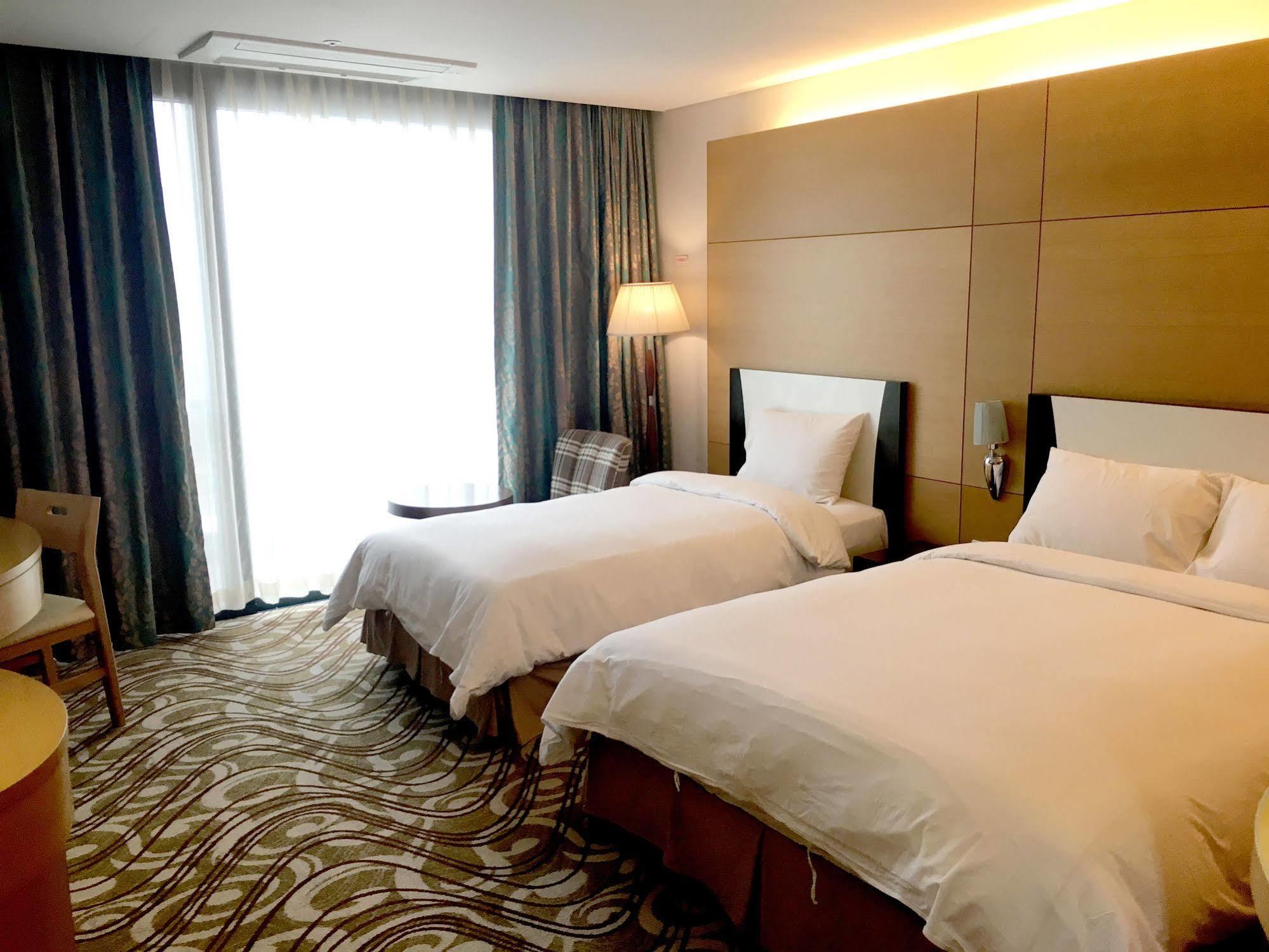 Sun Valley Hotel Yeoju Екстер'єр фото
