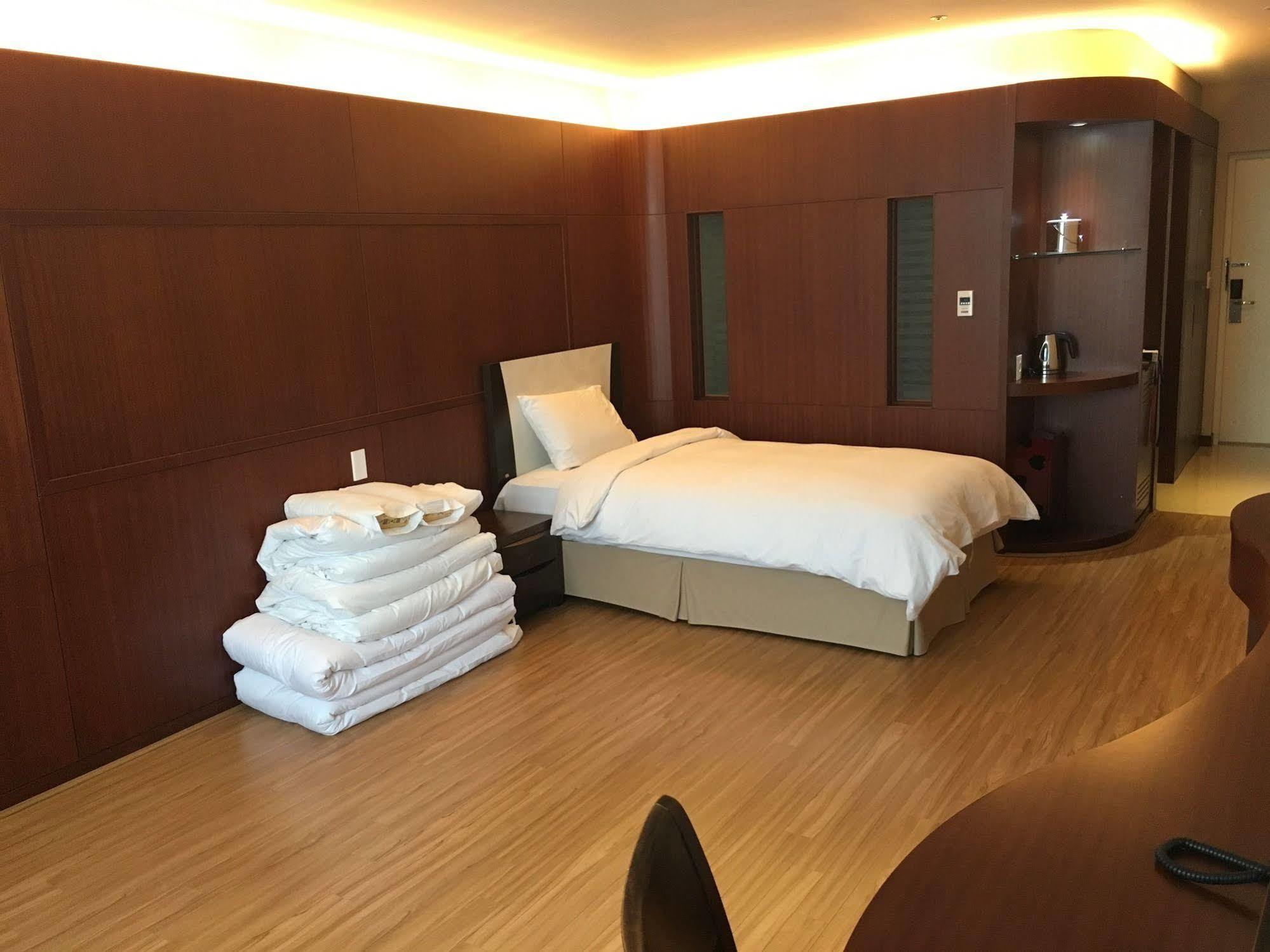 Sun Valley Hotel Yeoju Екстер'єр фото