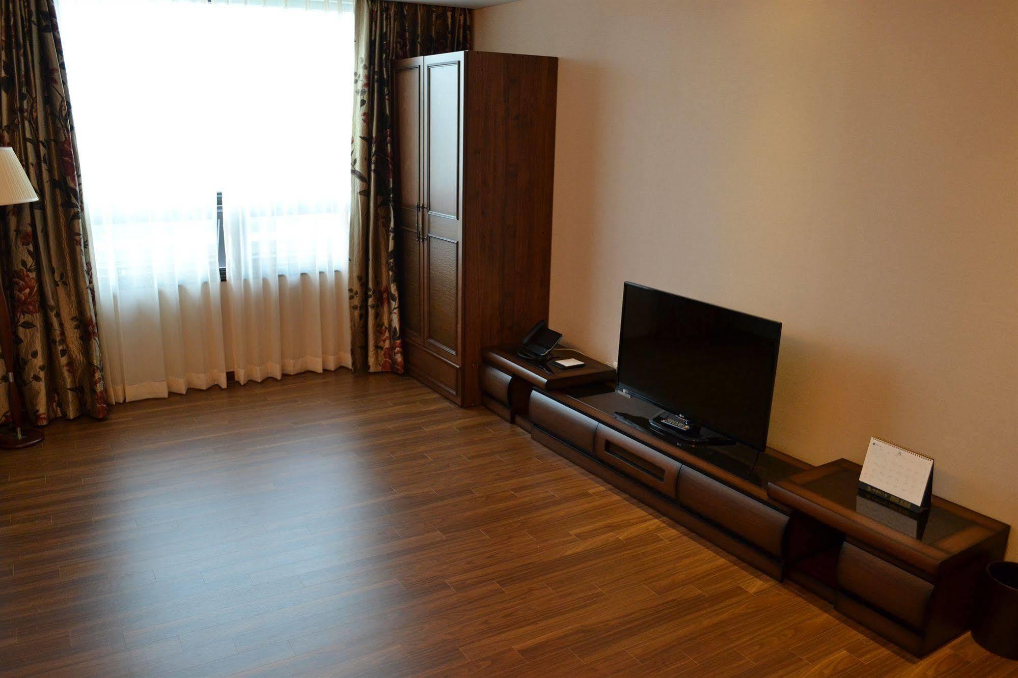 Sun Valley Hotel Yeoju Екстер'єр фото